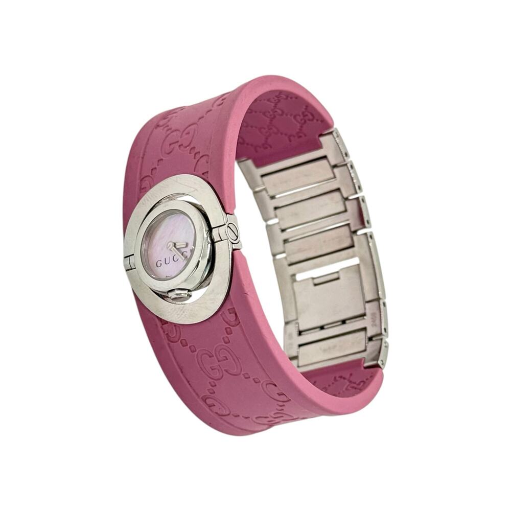 Gucci GG Twirl Pink Rubber Bangle Watch